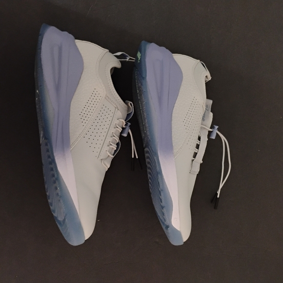 New Clove Classic Nursing‎ Shoes - Grey | Size 9.5 Women |Healthcare - Picture 3 of 3